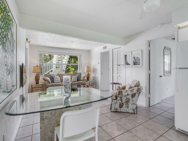 Bonita Springs Home 1007644