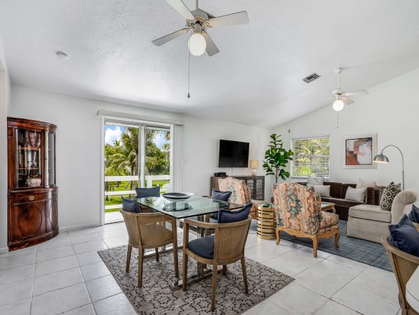 Bonita Springs Home 1007645