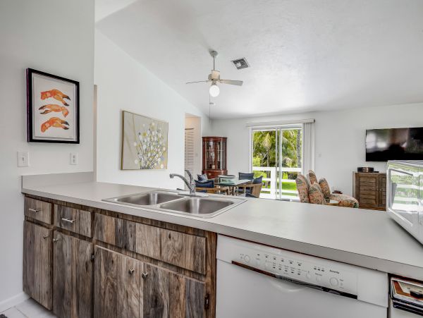 Bonita Springs Home 1007645