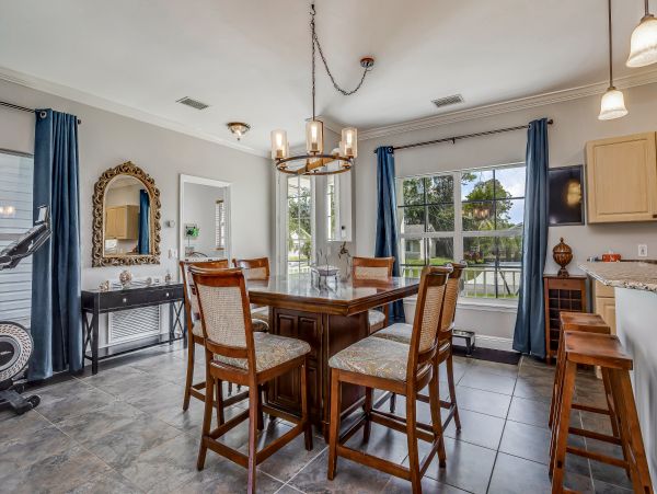 Bonita Springs Home 1007648