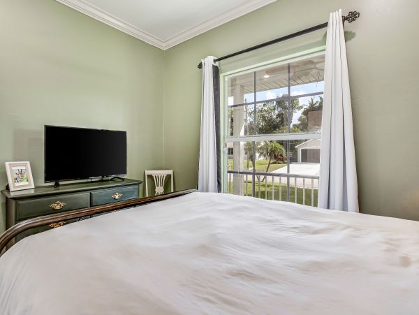 Bonita Springs Home 1007648