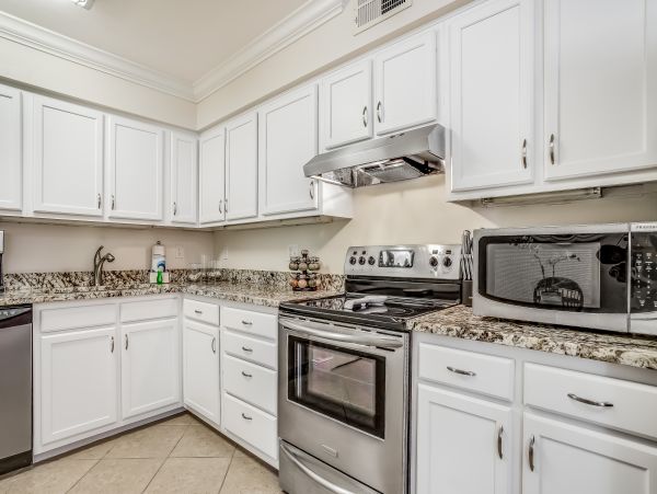 Bonita Springs Home 1007649