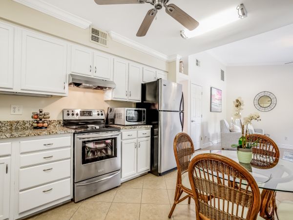 Bonita Springs Home 1007649