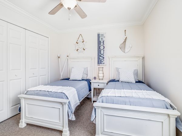 Bonita Springs Home 1007649