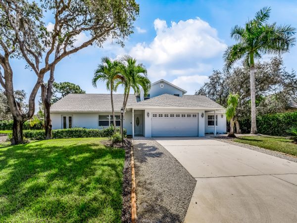 Bonita Springs Home 1007649