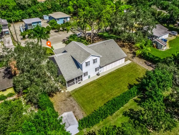 Bonita Springs Home 1007649