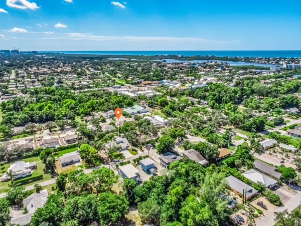 Bonita Springs Home 1007649