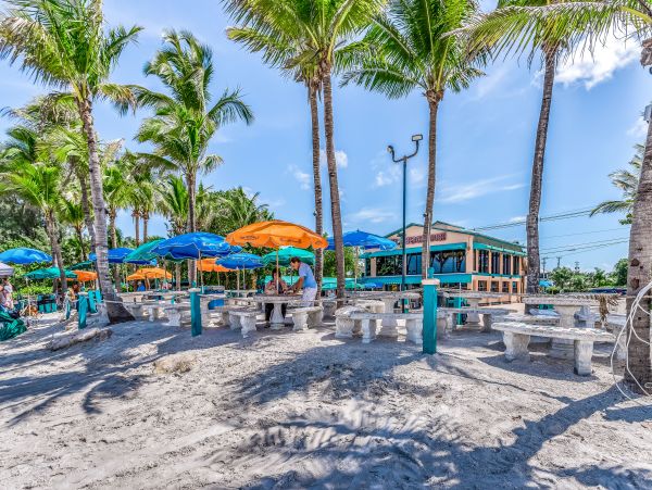 Bonita Springs Home 1007649