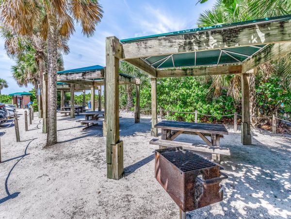 Bonita Springs Home 1007649