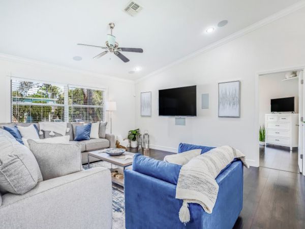 Bonita Springs Home 1007650