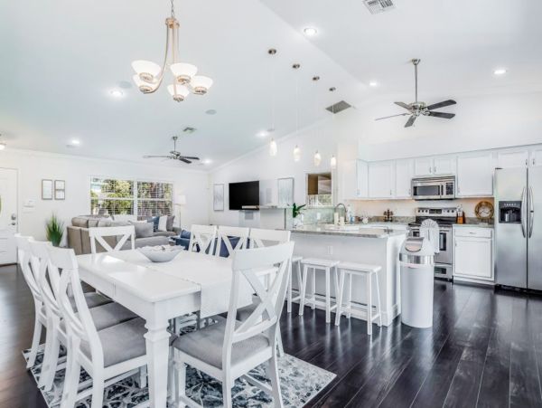 Bonita Springs Home 1007650