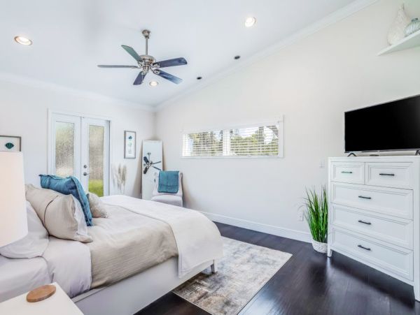 Bonita Springs Home 1007650