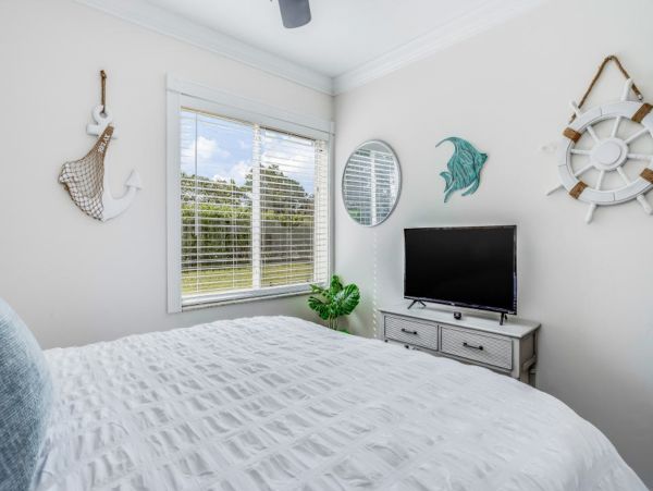Bonita Springs Home 1007650