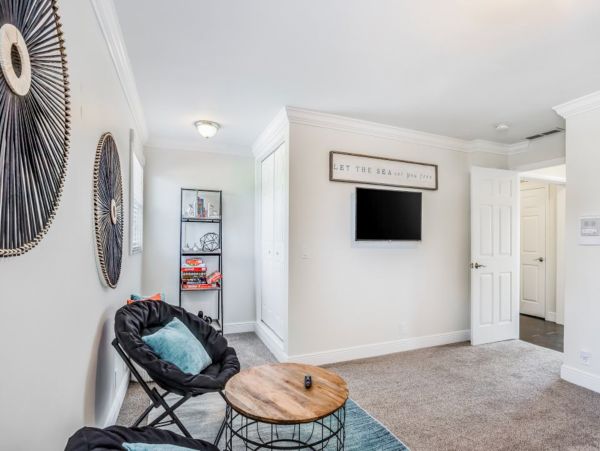 Bonita Springs Home 1007650
