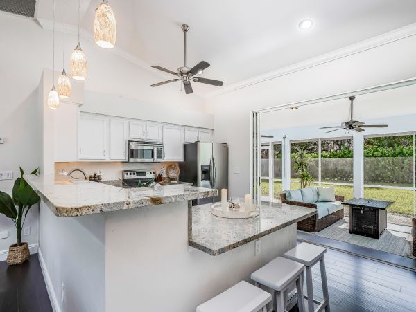 Bonita Springs Home 1007651