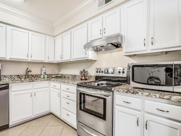 Bonita Springs Home 1007651
