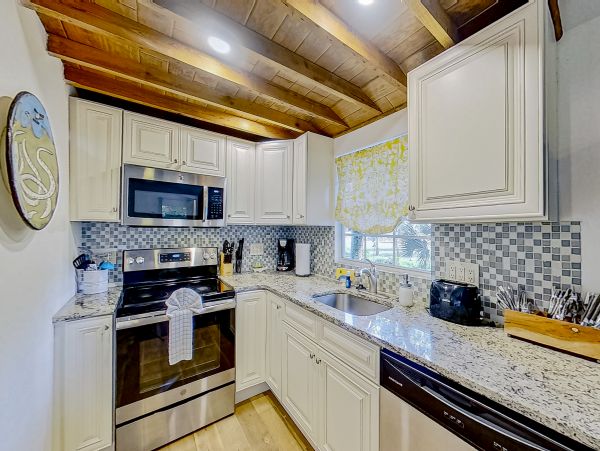 Bonita Springs Home 1007654
