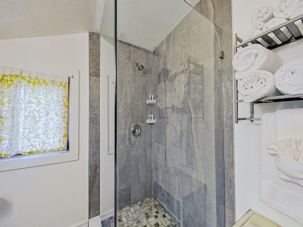 Bonita Springs Home 1007654