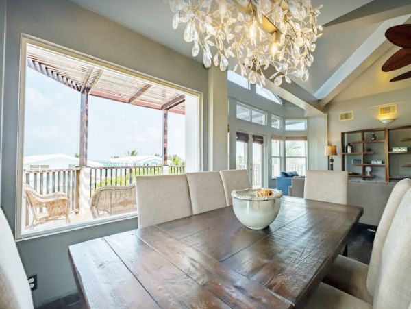 Walk to Beach Ambergris Caye Vacation Villa Three Bedroom