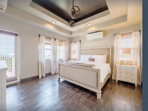 Walk to Beach Ambergris Caye Vacation Villa Three Bedroom