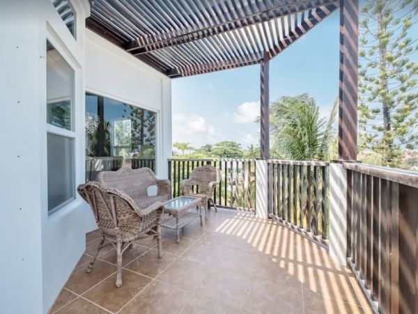 Walk to Beach Ambergris Caye Vacation Villa Three Bedroom