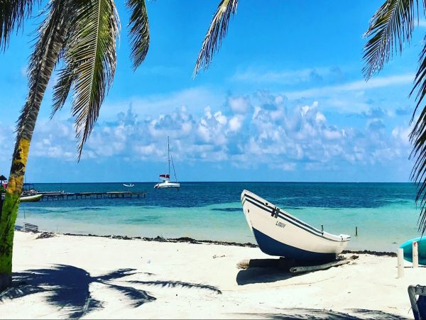 Walk to Beach Ambergris Caye Vacation Villa Three Bedroom