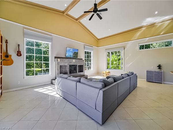 Bonita Springs Home 1007656