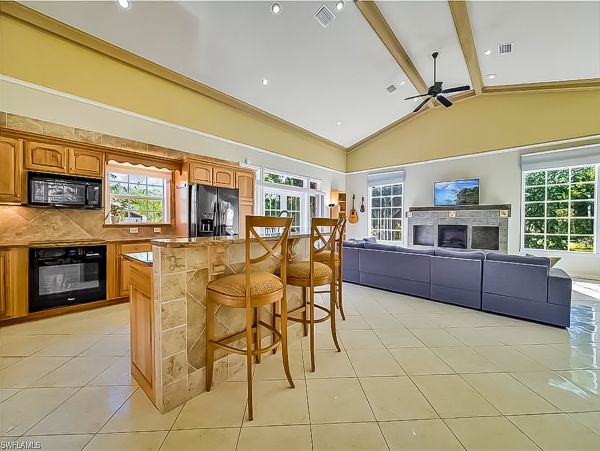 Bonita Springs Home 1007656
