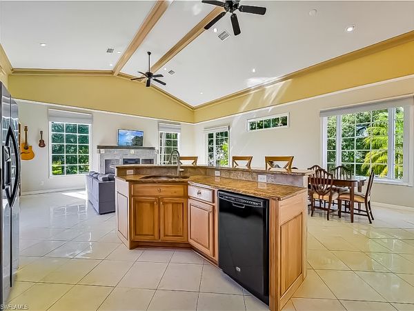 Bonita Springs Home 1007656