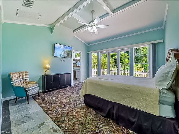 Bonita Springs Home 1007656