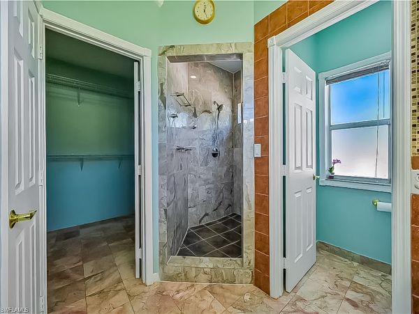 Bonita Springs Home 1007656