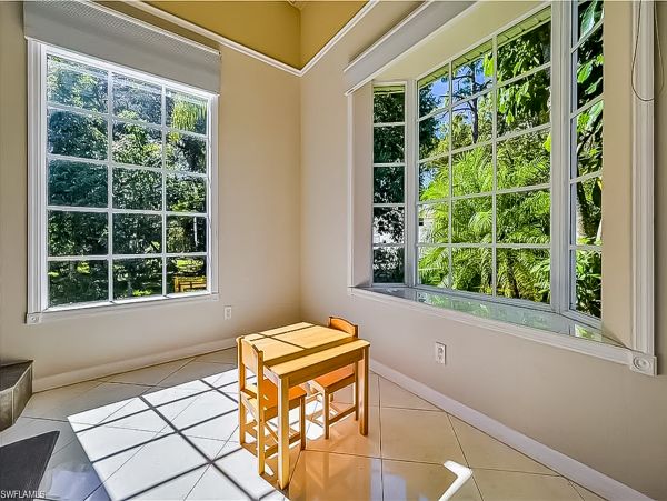 Bonita Springs Home 1007656