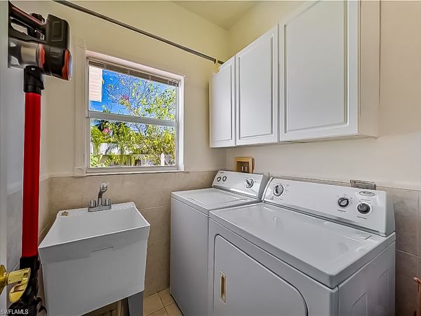 Bonita Springs Home 1007656