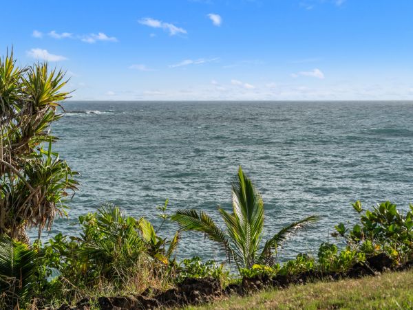 Hana Maui Oceanfront Luxury Vacation Cottage