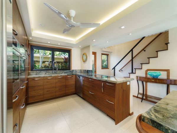 Ocean Views Lahaina Vacation Townhome Two Bedroom