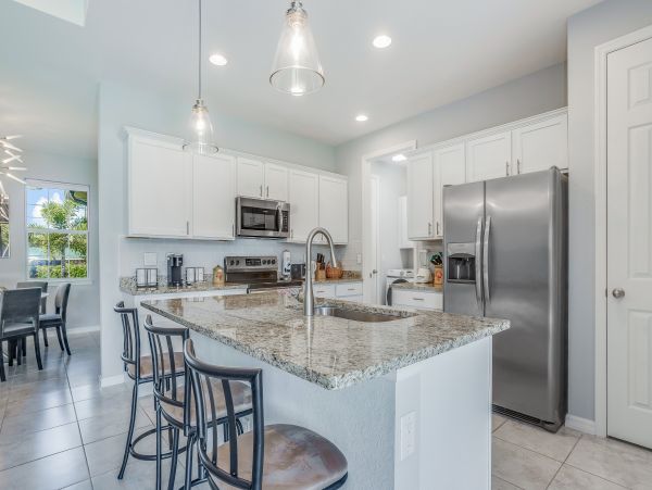 Bonita Springs Home 1007665