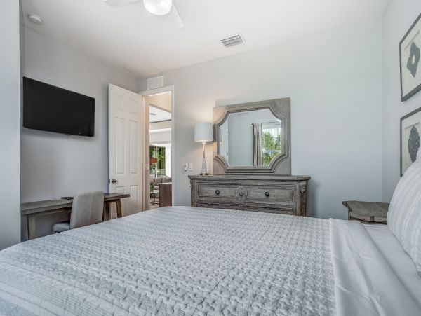 Bonita Springs Home 1007665
