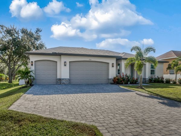Bonita Springs Home 1007665