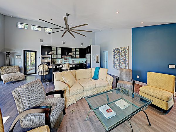 Bonita Springs Home 1007666