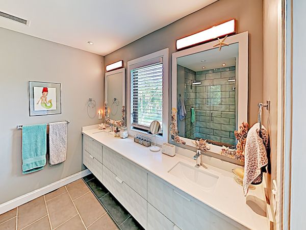 Bonita Springs Home 1007666