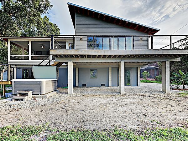 Bonita Springs Home 1007666
