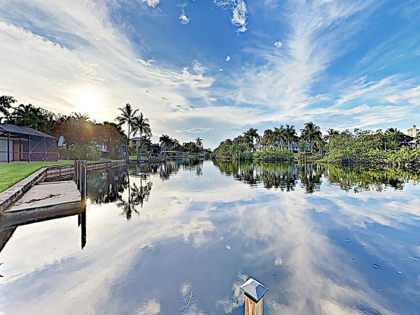 Bonita Springs Home 1007666