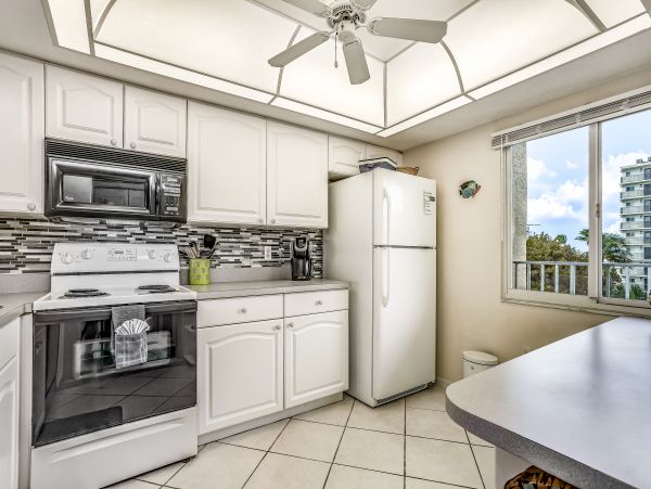Bonita Springs Home 1007668
