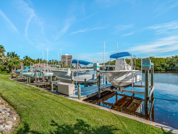 Bonita Springs Home 1007668