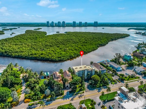 Bonita Springs Home 1007668