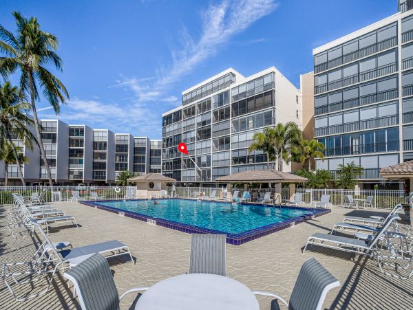 Bonita Springs Home 1007670