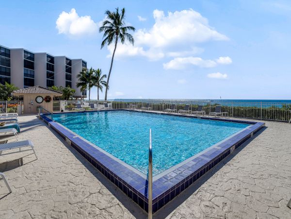 Bonita Springs Home 1007670