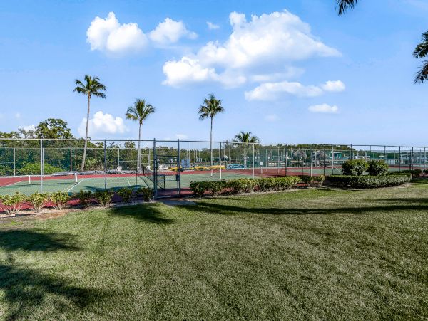 Bonita Springs Home 1007670