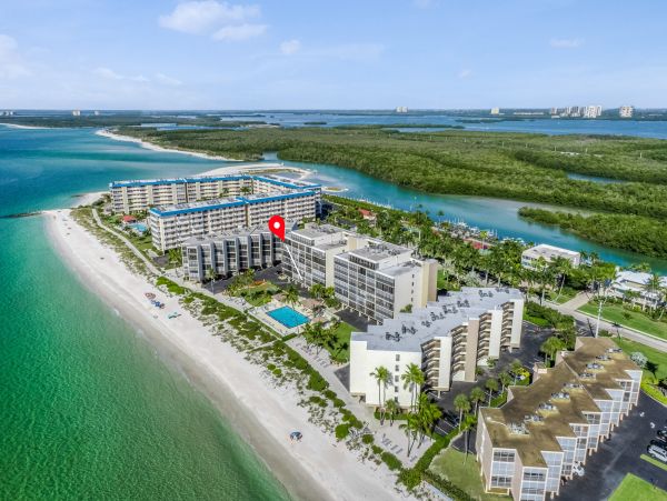 Bonita Springs Home 1007670
