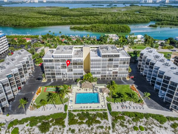 Bonita Springs Home 1007670